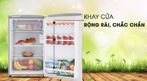 Khay cửa rộng rãi chắc chắn - Tủ lạnh Aqua 90 lít AQR-95ER (SS)